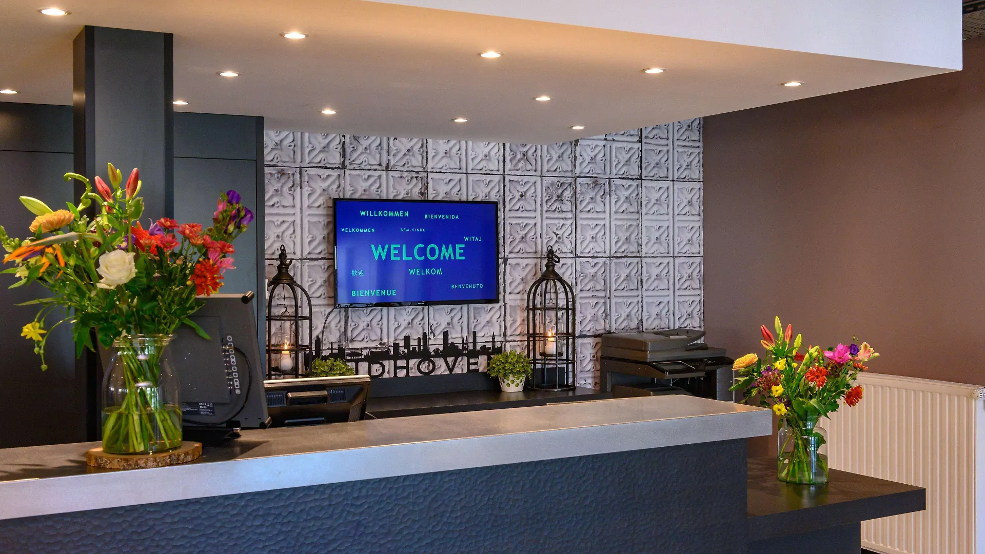 Campanile Hotel & Restaurant Eindhoven 3*,